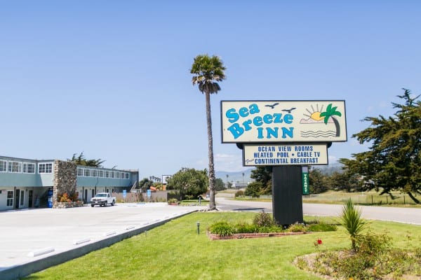 Sea Breeze Inn